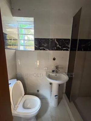 1bdrm Apartment in Chevron for rent