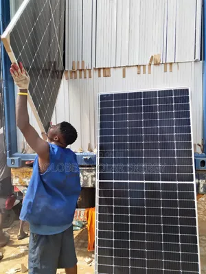 550w Solar Panels Much Available on Stock Keep Pressing Your Orders