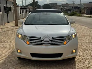 Toyota Venza AWD 2011 White