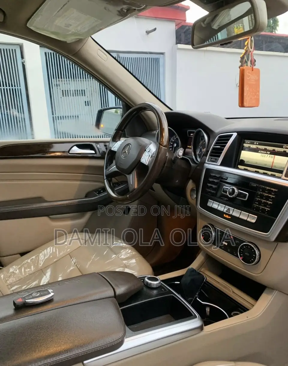 Mercedes-Benz M Class 2015 Blue