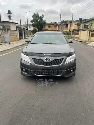 Toyota Camry 2011 Gray