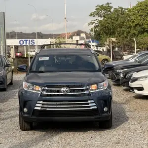 Toyota Highlander 2017 Blue