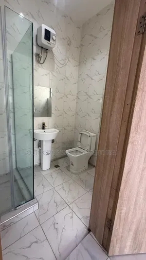 4bdrm Duplex in Ikota Gra, Chevron for rent