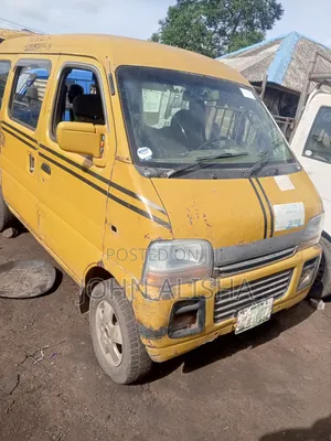 Suzuki Every 2000 Yellow