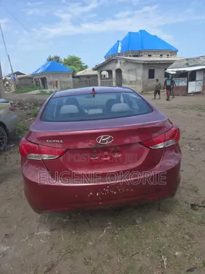Hyundai Accent 2012 Red