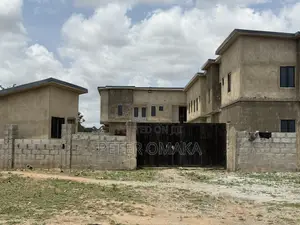 2bdrm Block of Flats in Kiami for sale