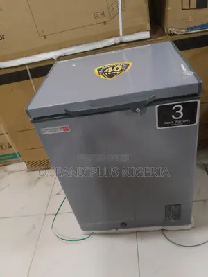 Scanfrost Sfl151 Chest Freezer With Interior Light