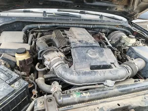 Nissan Frontier 2006 Black