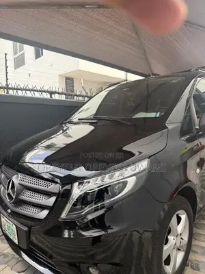 Mercedes-Benz Metris 2.0 FWD 2017 Black