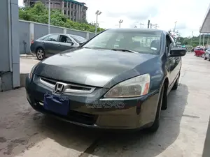Honda Accord 2004 Gray
