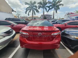 Toyota Camry 2014 Red