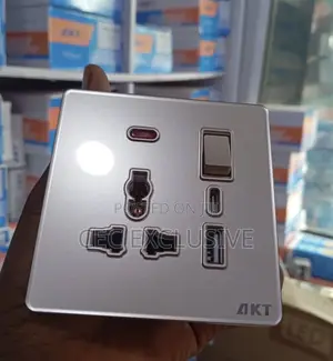 13amp Akt Flush Socket With Usb Type C Port
