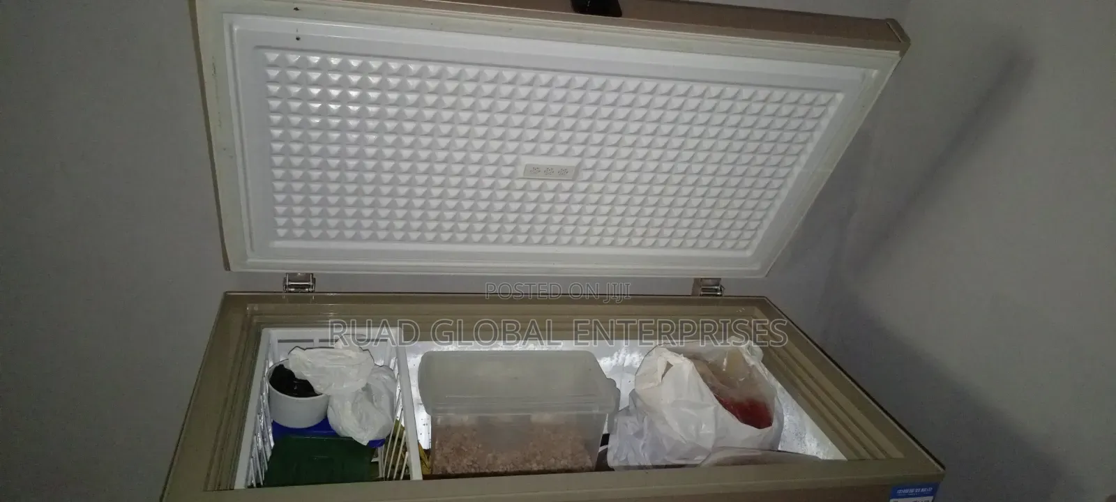 Refrigerator With Low Energy Consumption