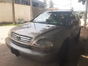 Lexus RX 2001 Gold