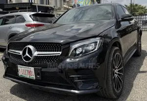 Mercedes-Benz GLC-Class 2017 Black