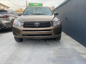 Toyota RAV4 2007 Gold
