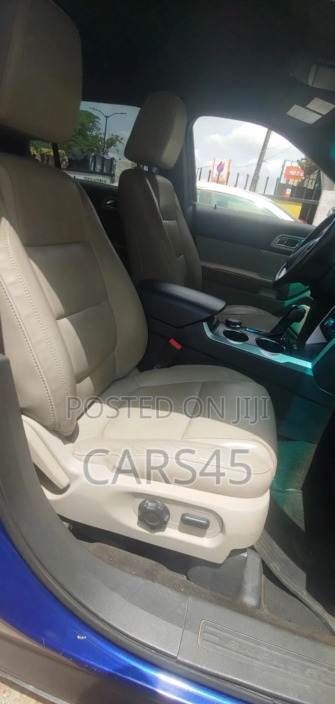 Ford Explorer 2013 Blue