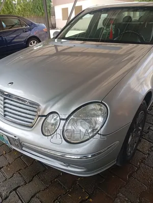 Mercedes-Benz E320 2004 Silver