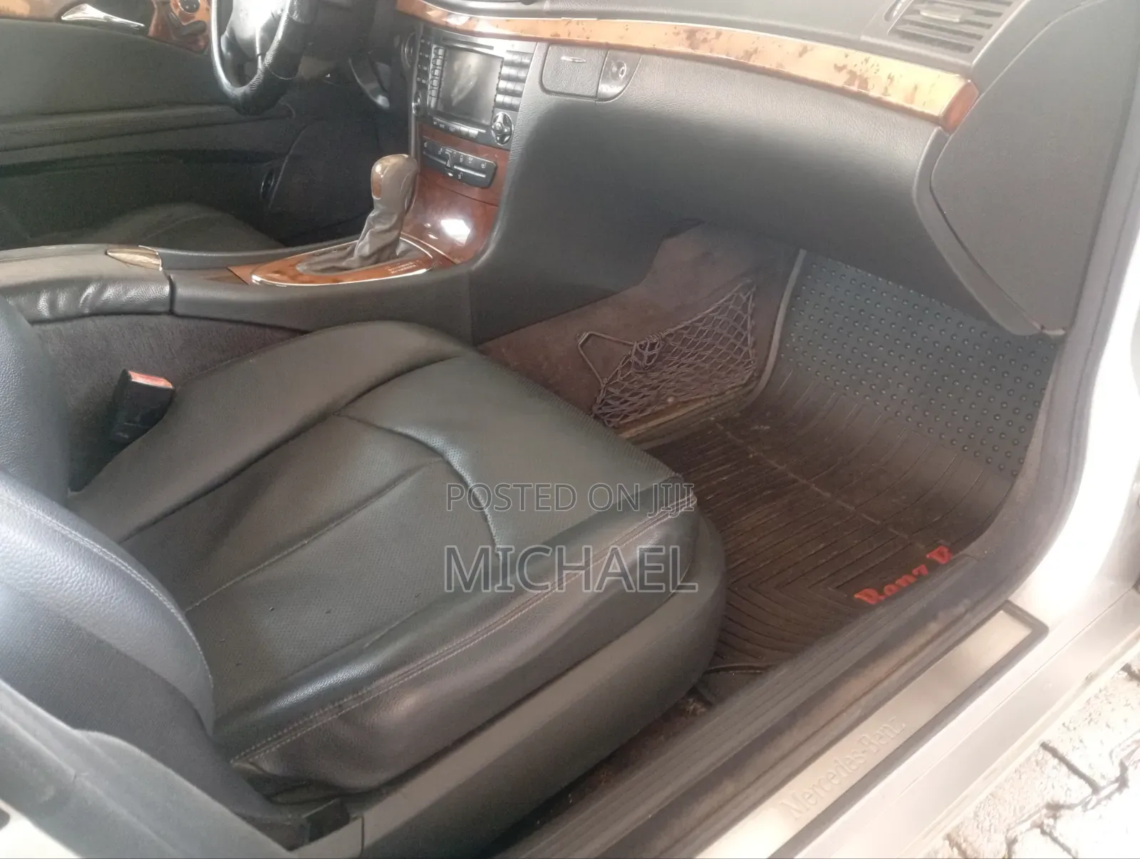 Mercedes-Benz E320 2004 Silver