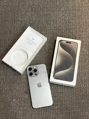Apple iPhone 15 Pro Max 256 GB