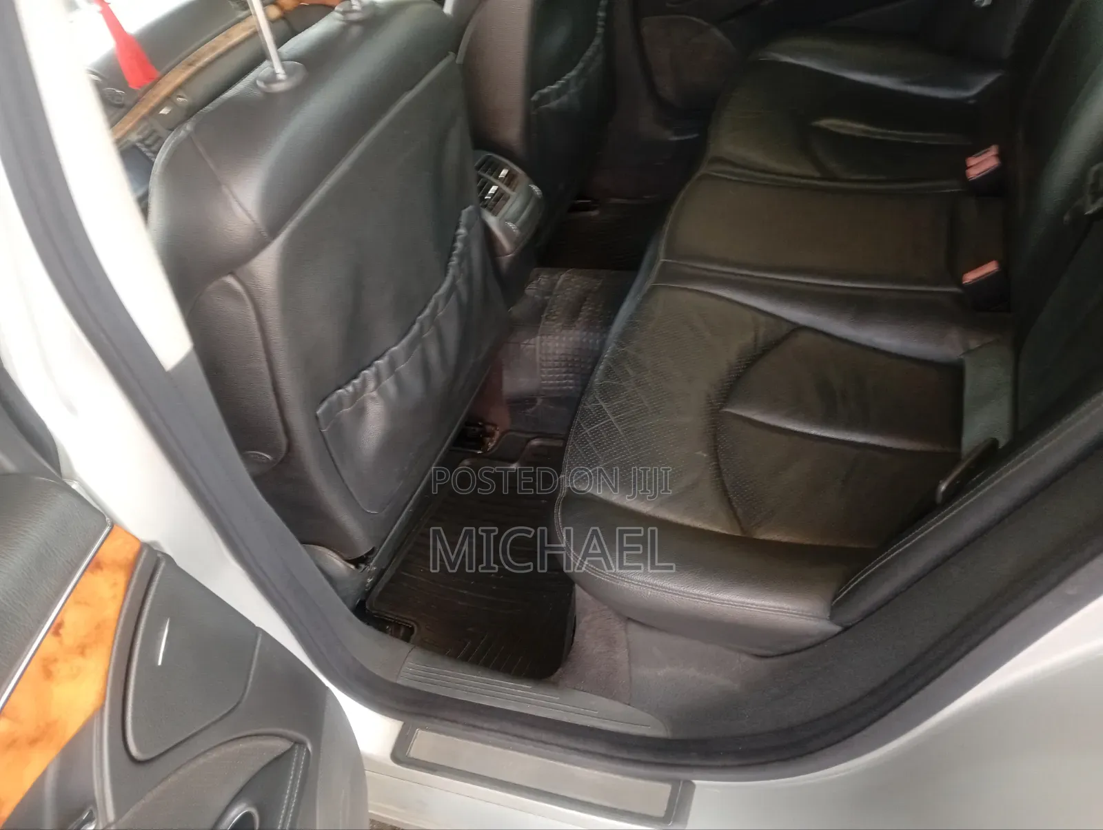 Mercedes-Benz E320 2004 Silver