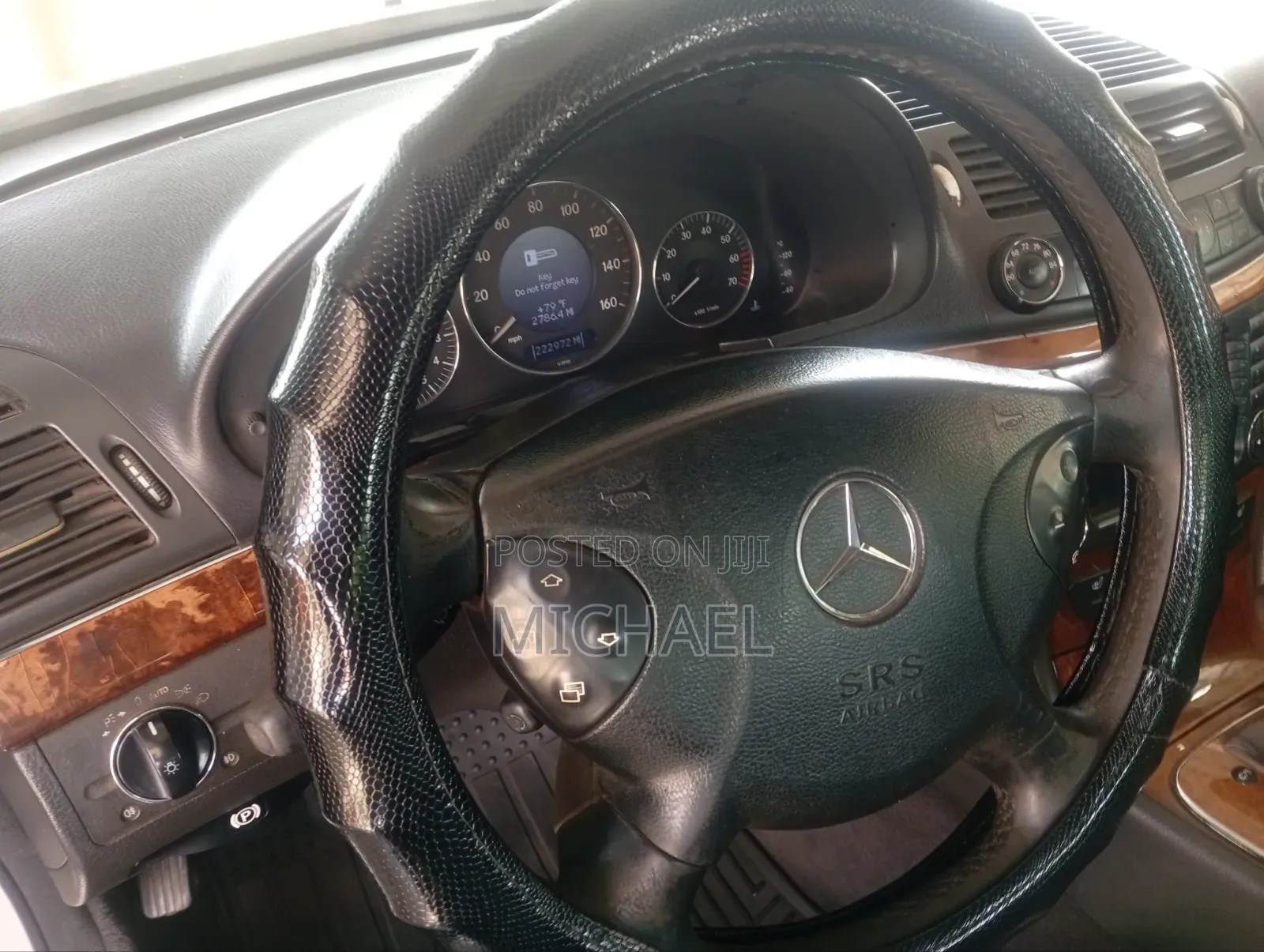 Mercedes-Benz E320 2004 Silver
