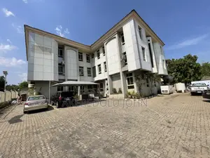 4bdrm Block of Flats in Wuse 2 for rent