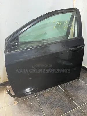 Corolla 2015 Front Door