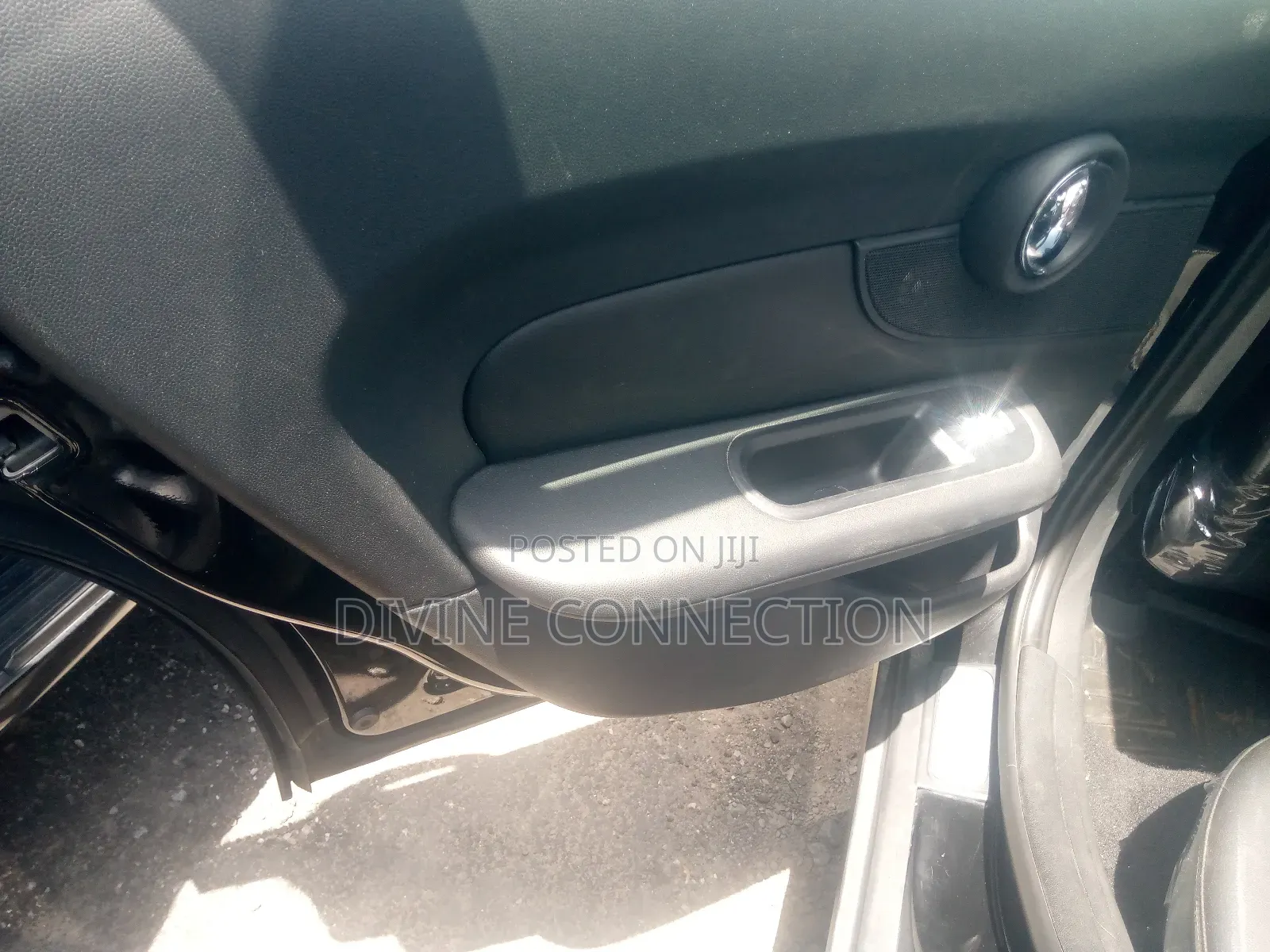 Car 2016 Black