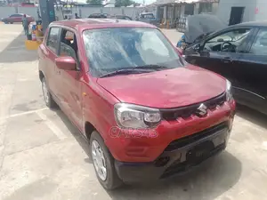 Suzuki S-Presso 2022 Red