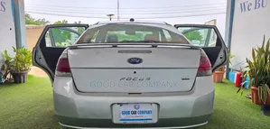 Ford Focus 2008 Silver