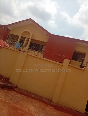 4bdrm Duplex in Nza Street, Enugu for rent