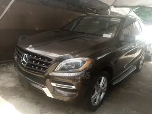 Mercedes-Benz M Class 2014 Brown