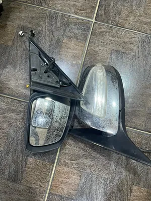 Complete Set of Side Mirrors for Benz C300