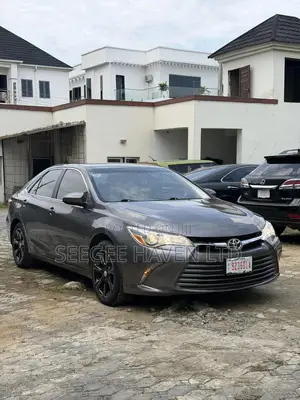 Toyota Camry 2015 Gray