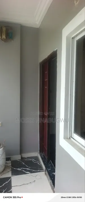 2bdrm Block of Flats in Las Vegas, Rumuibekwe for rent