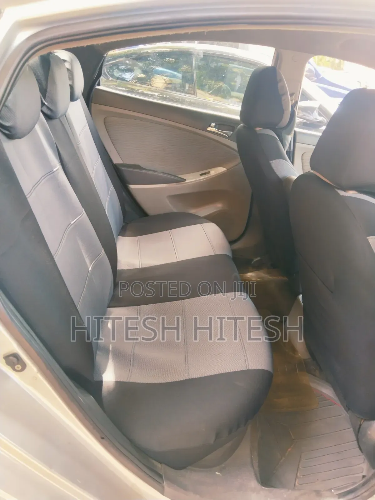 Hyundai Accent 2012 Silver