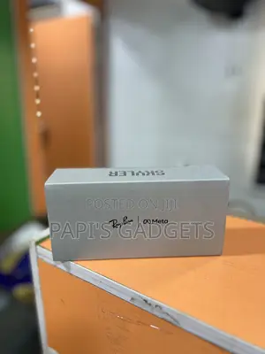 Ray-Ban Meta Skyler Glasses Shiny Gray Transitions to Sapphire Lens