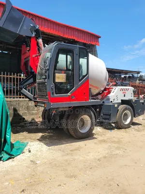 Self Loading Concrete Mixer
