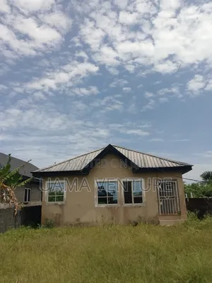 3bdrm Bungalow in Aiyeteju for rent