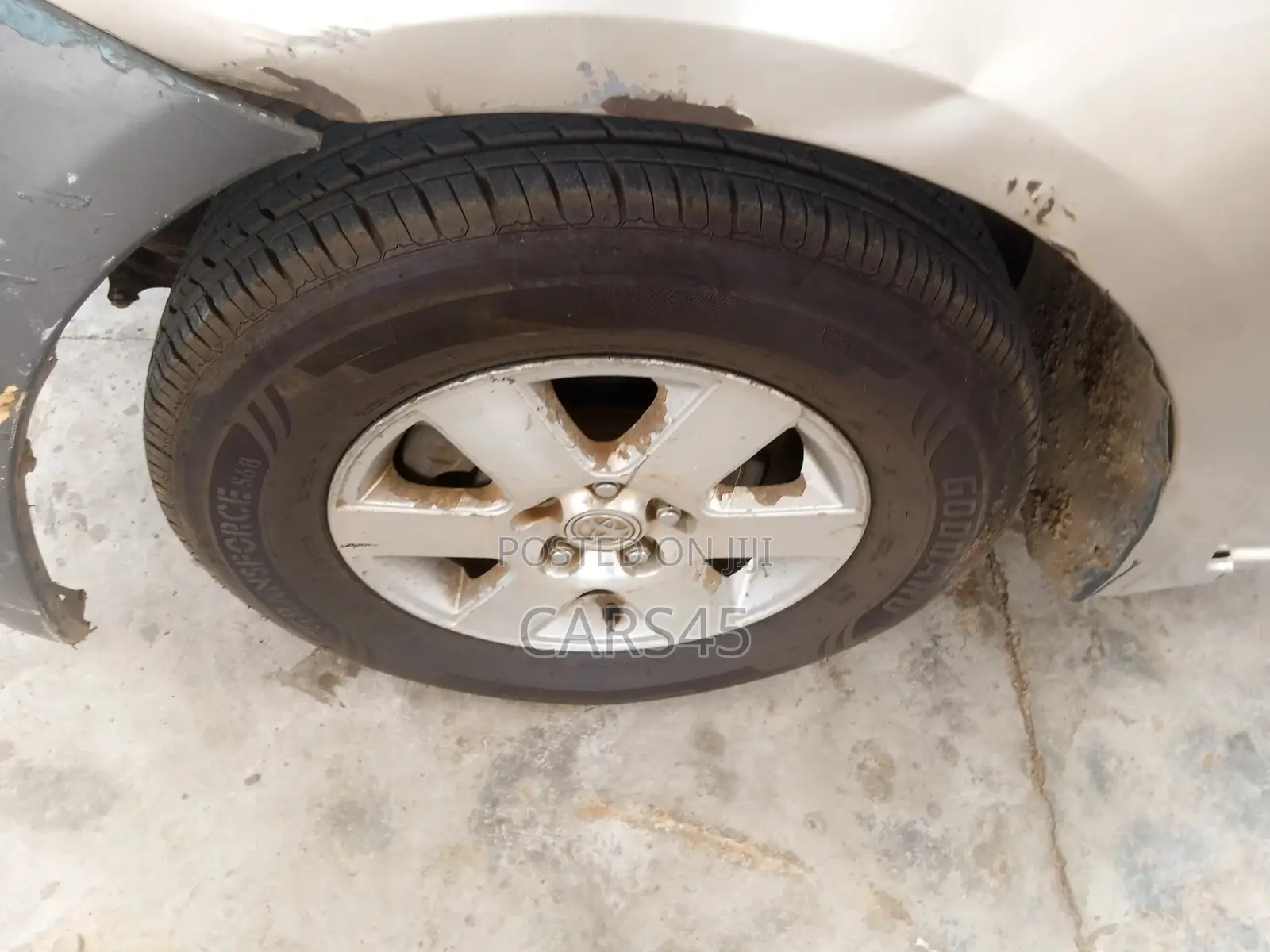 Toyota Sienna 2004 Gold