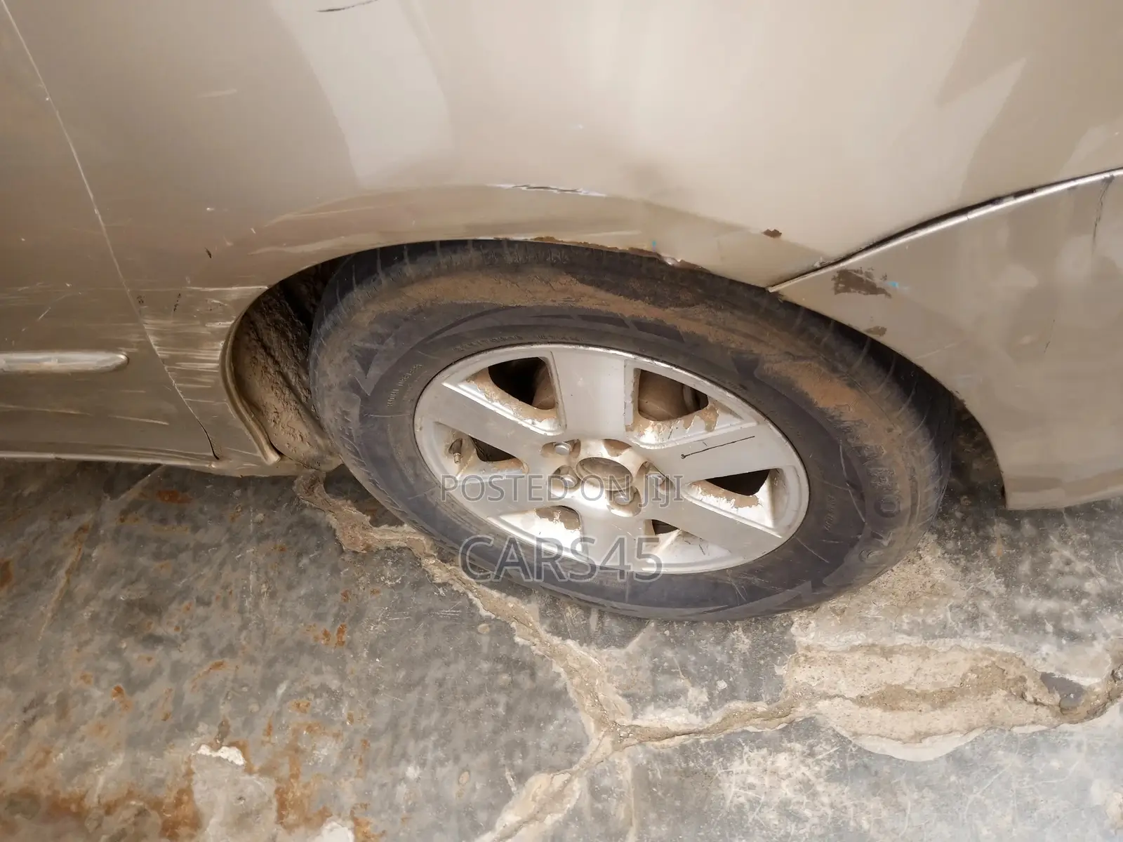 Toyota Sienna 2004 Gold