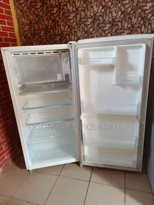 197liters Lg Fridge With Top Freezer