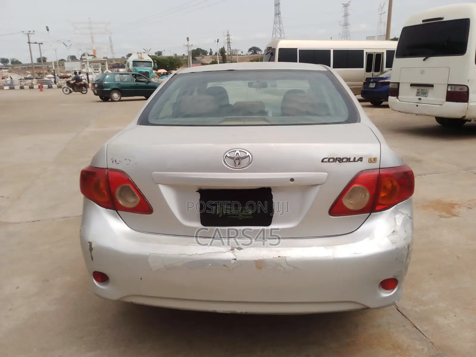 Toyota Corolla 2010 Silver