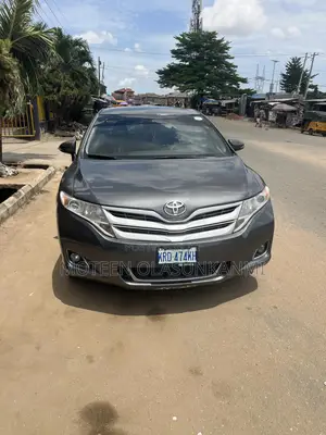 Toyota Venza LE 2014 Gray