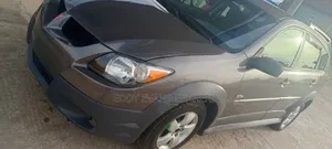 Pontiac Vibe Automatic 2004 Gray