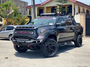 Toyota Tundra 2012 Gray