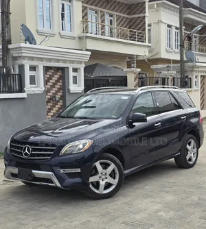 Mercedes-Benz M Class ML400 4MATIC 4dr SUV AWD (3.0L 6cyl Turbo 7A)