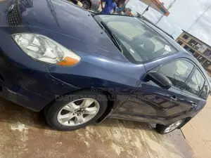 Toyota Matrix 2004 Blue