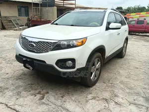 Kia Cerato 2012 White